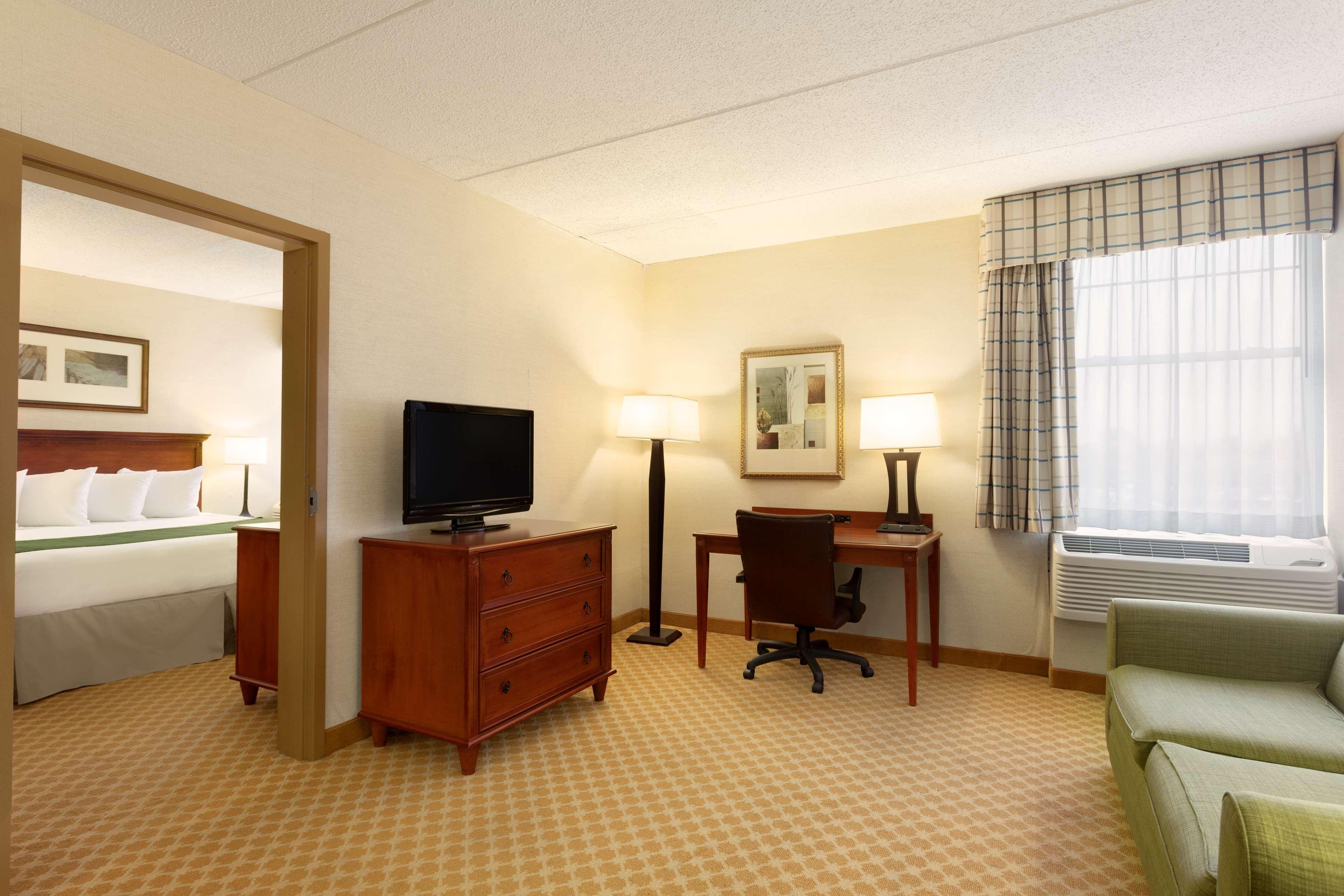 Spark By Hilton Rochester University Area Екстер'єр фото