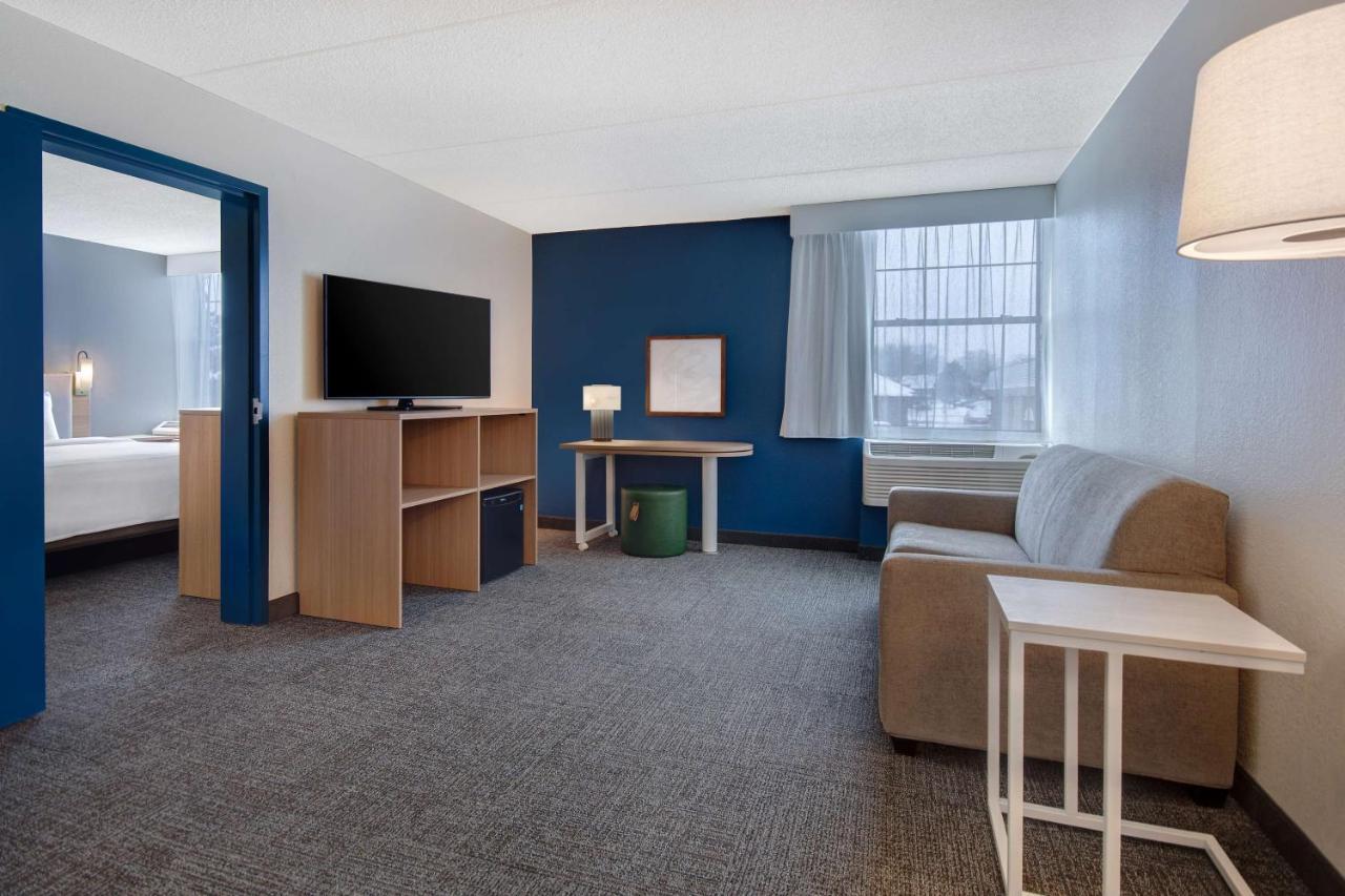 Spark By Hilton Rochester University Area Екстер'єр фото
