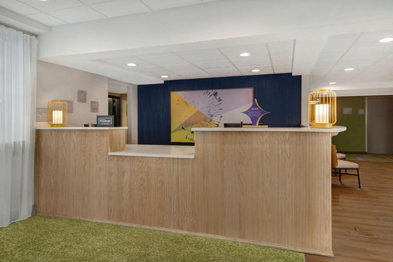Spark By Hilton Rochester University Area Екстер'єр фото