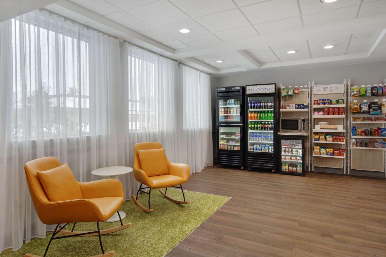 Spark By Hilton Rochester University Area Екстер'єр фото